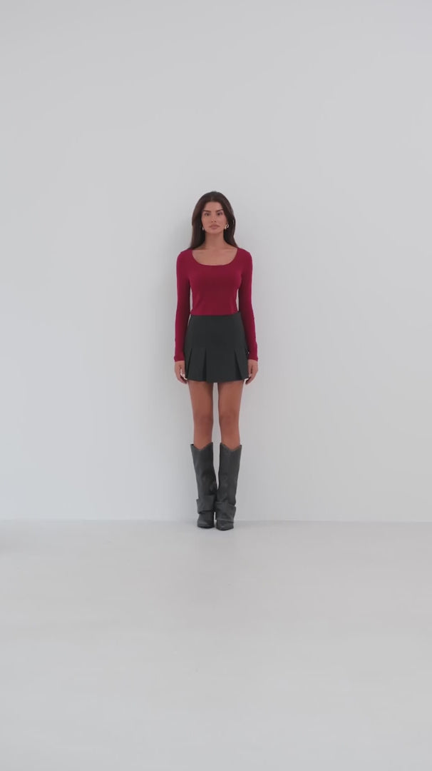 Kare Yaka Bordo Crop Top