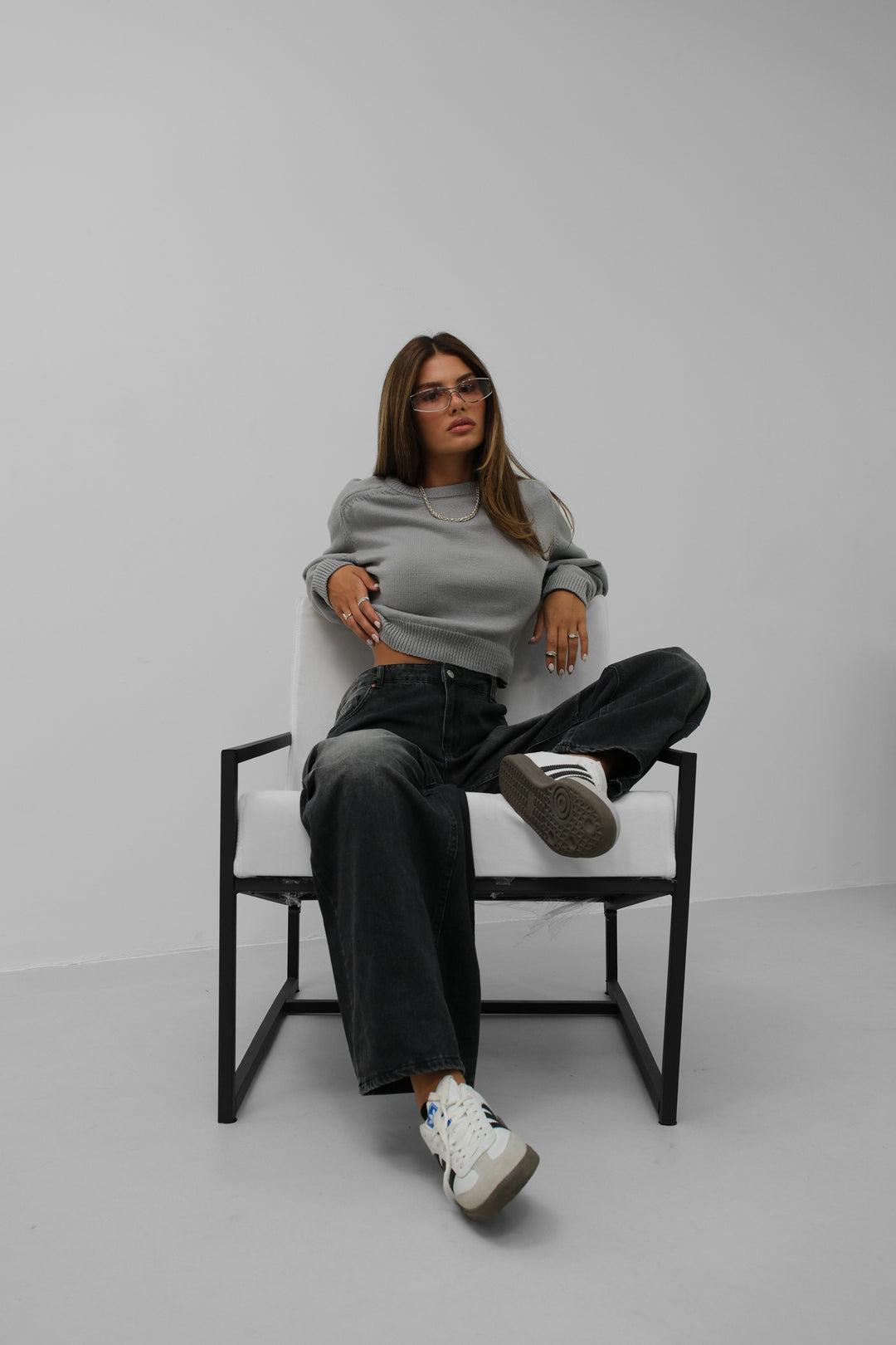 Reglan Kol Gri Crop Triko Kazak