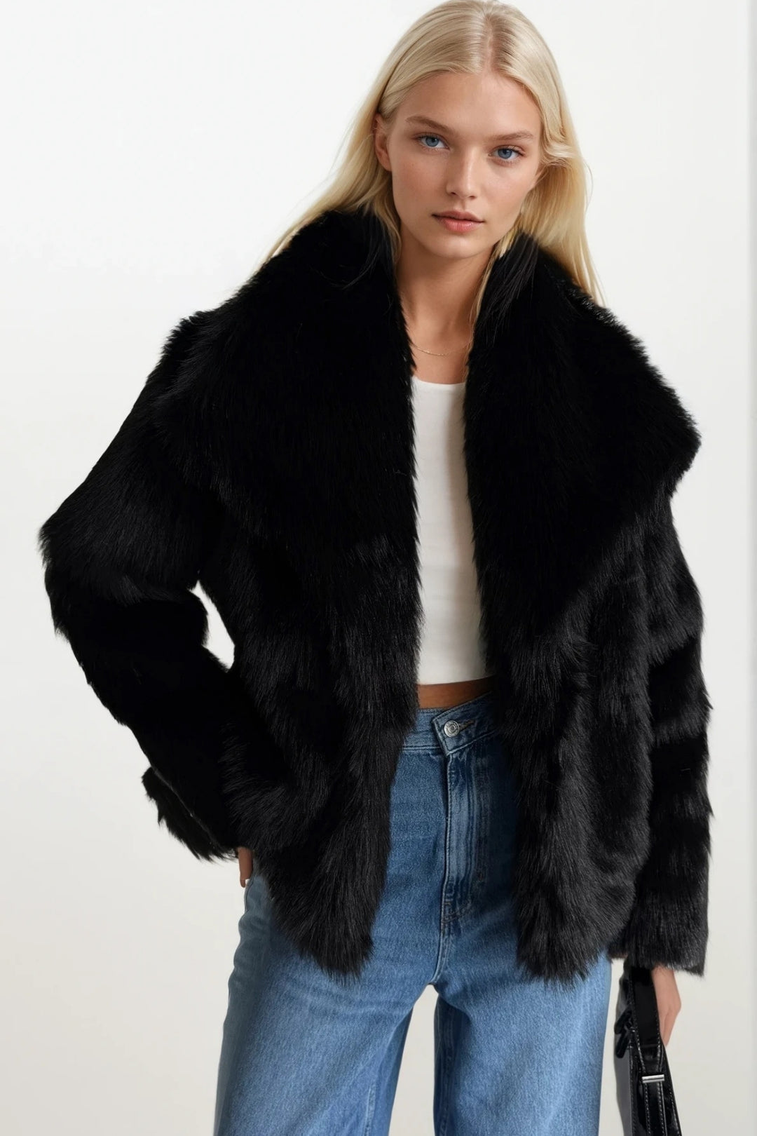 Şal Yaka Peluş Siyah Kürk
