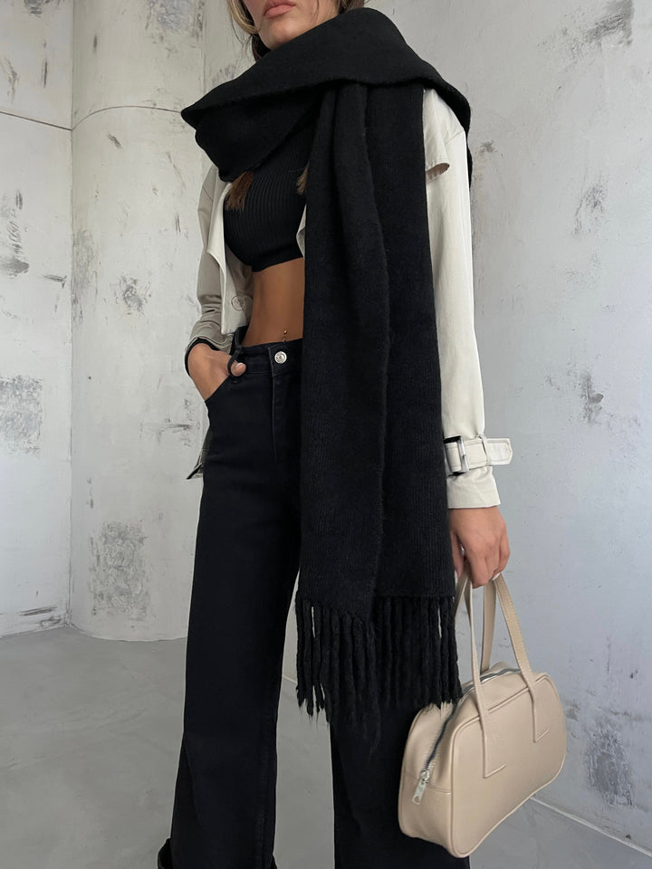 Şardonlu Siyah Triko Şal