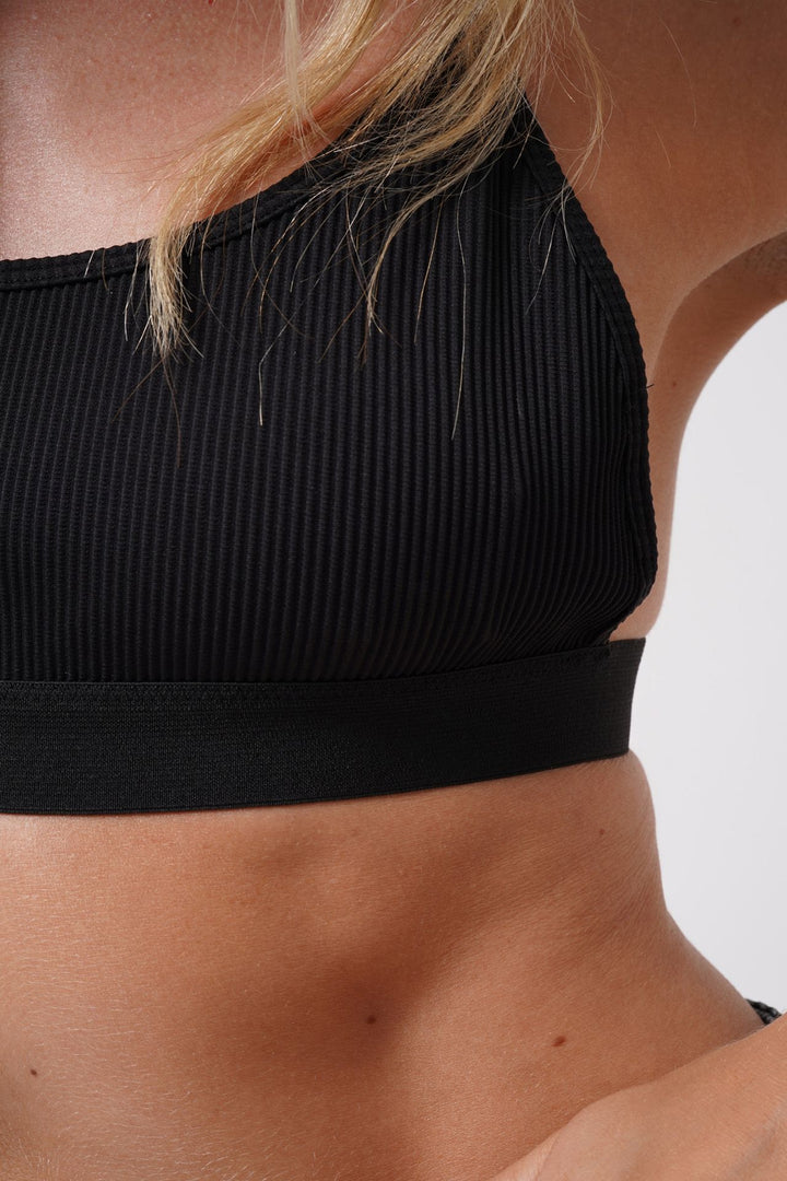 Backless Black Sports Bra 