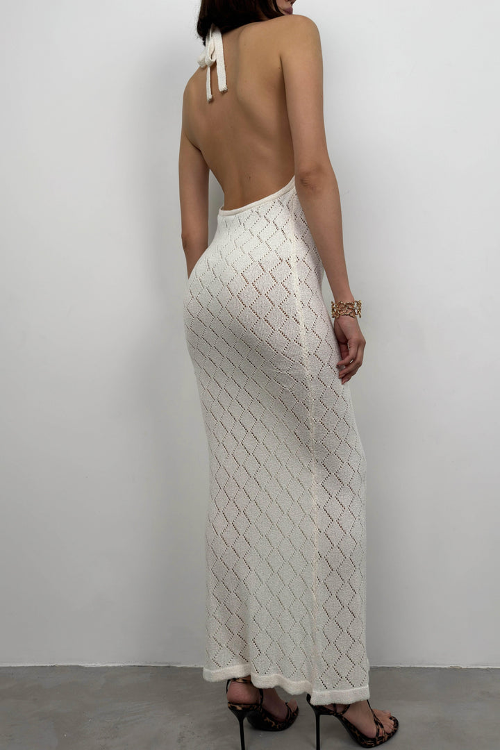 Sırt Dekolteli Beyaz Örgü Elbise