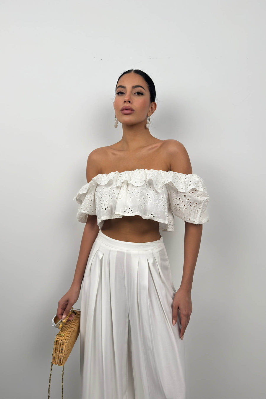 Strapless Embroidered White Blouse 