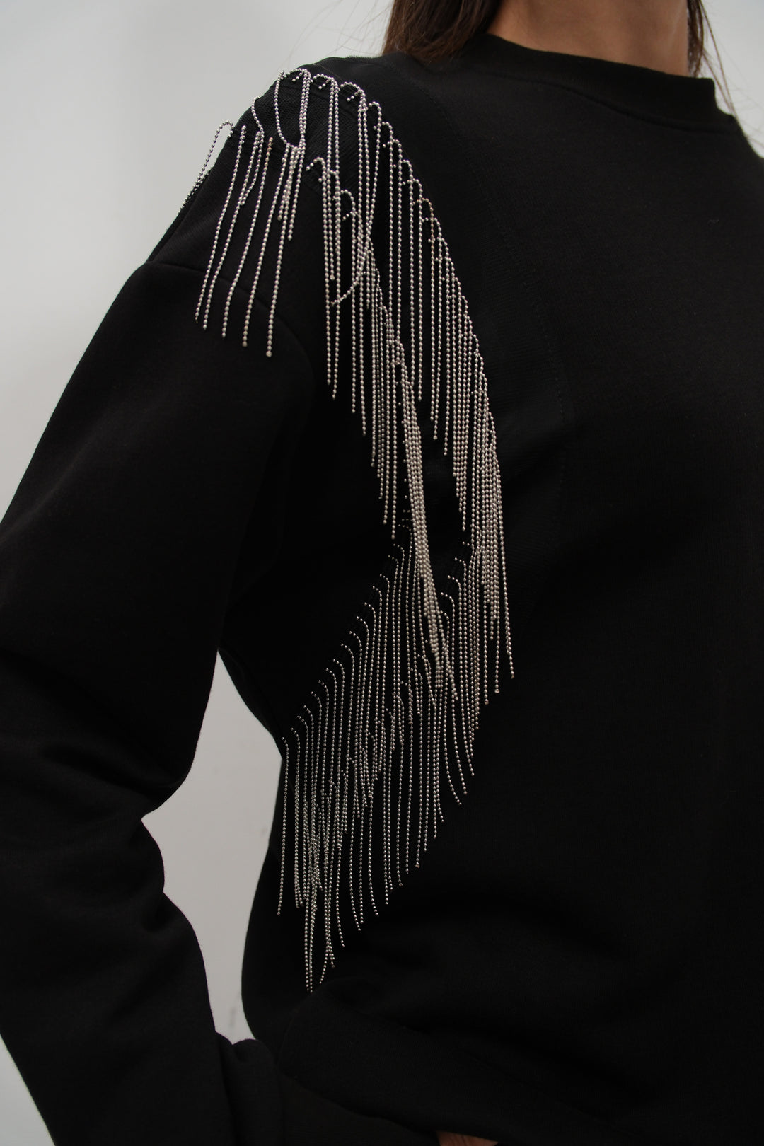 Taş Aksesuarlı Oversize Siyah Sweatshirt