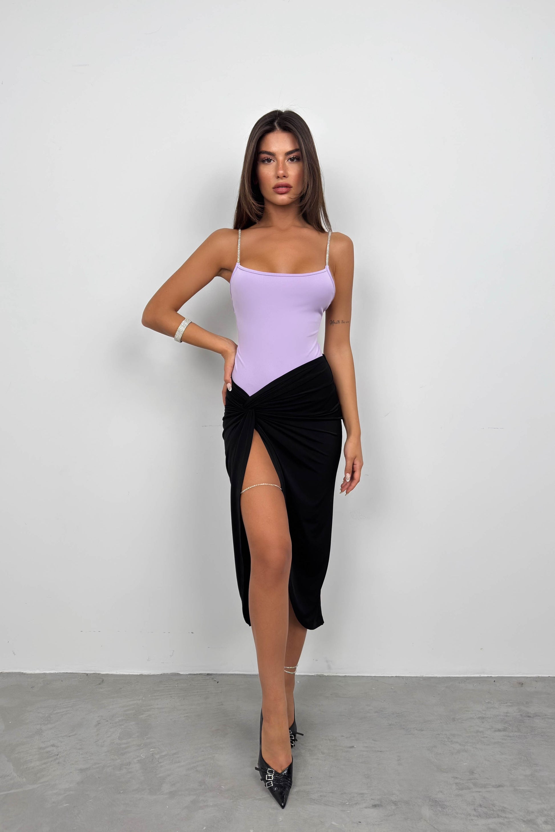 Taş Askılı Lila Bodysuit