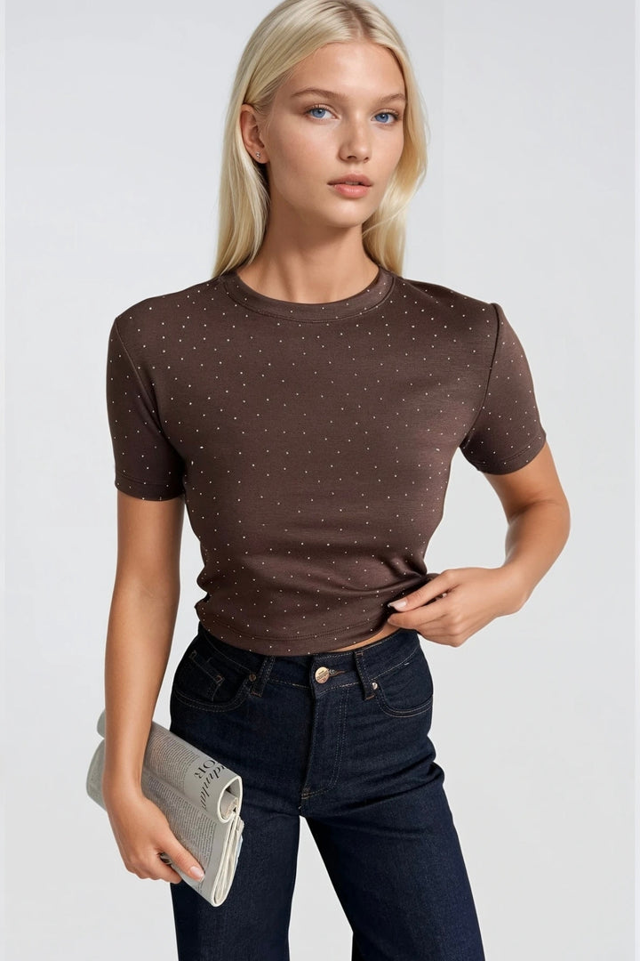 Taş Detay Likralı Kahverengi Crop T-Shirt
