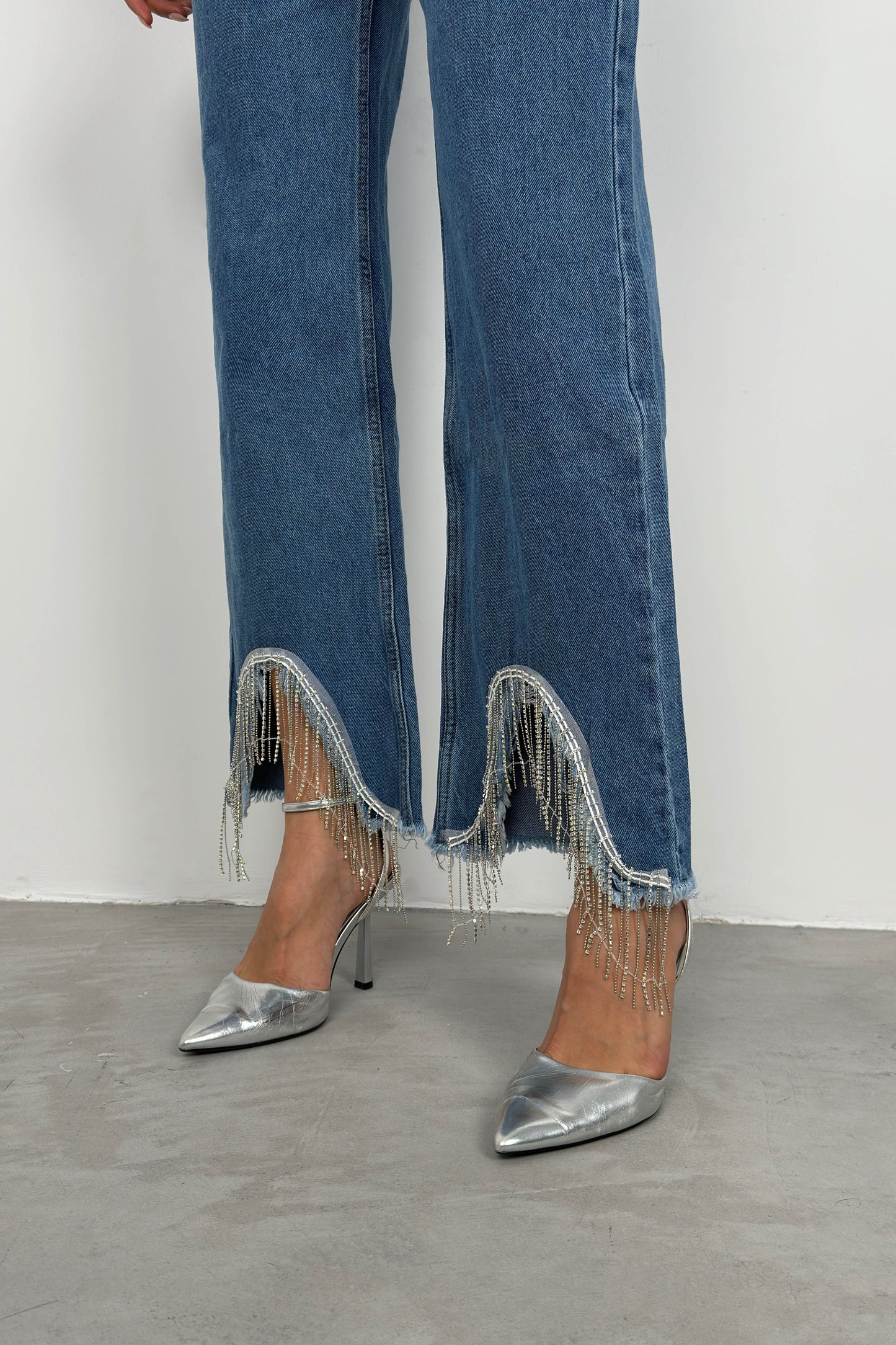 Stone Detail Tassel Blue Jeans 