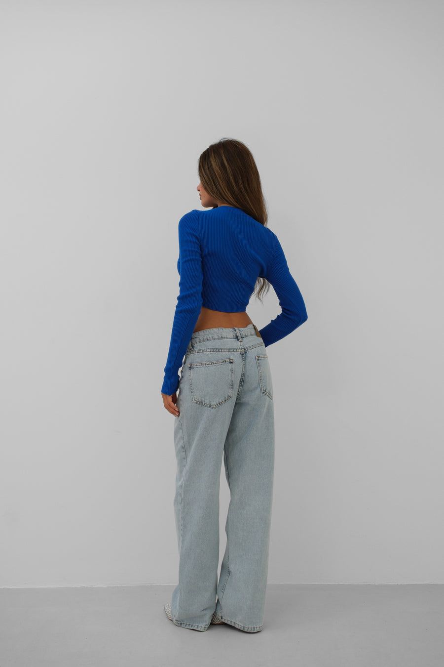 Stone Detail Knitwear Collar Blue Crop Blouse 