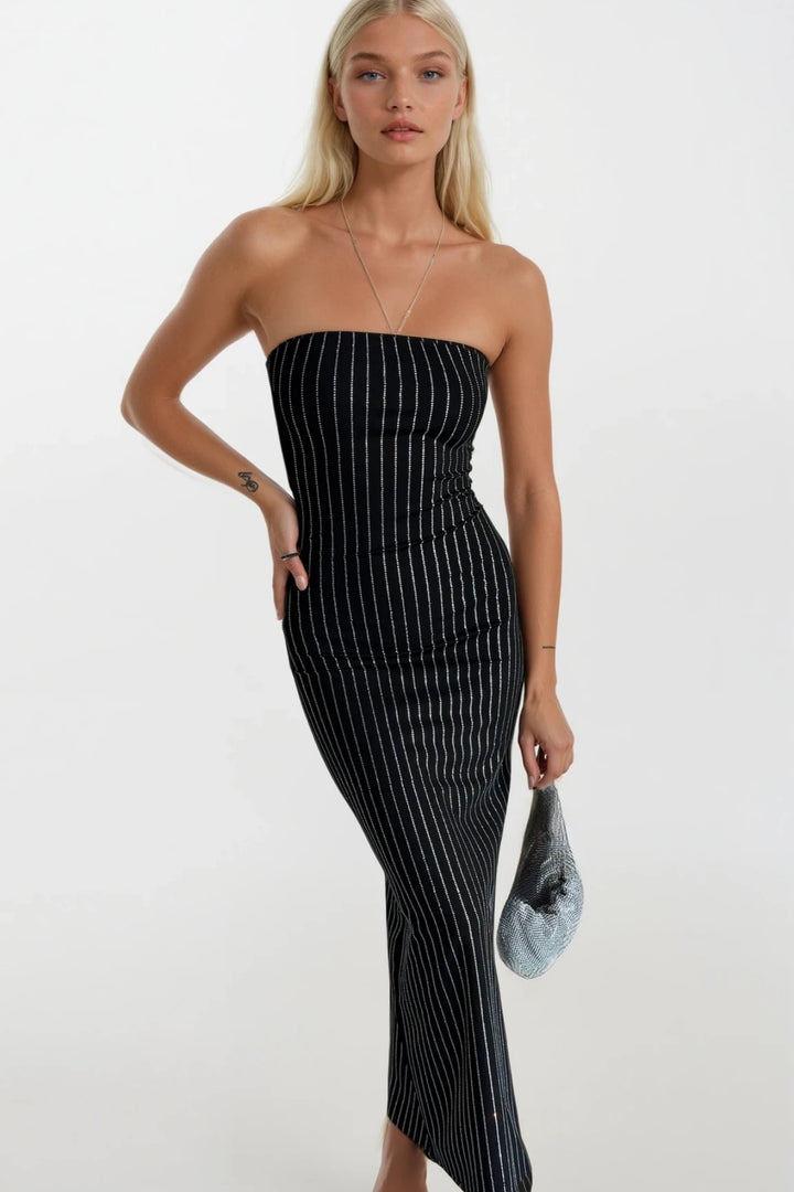 Taş İşlemeli Siyah Straplez Maxi Elbise