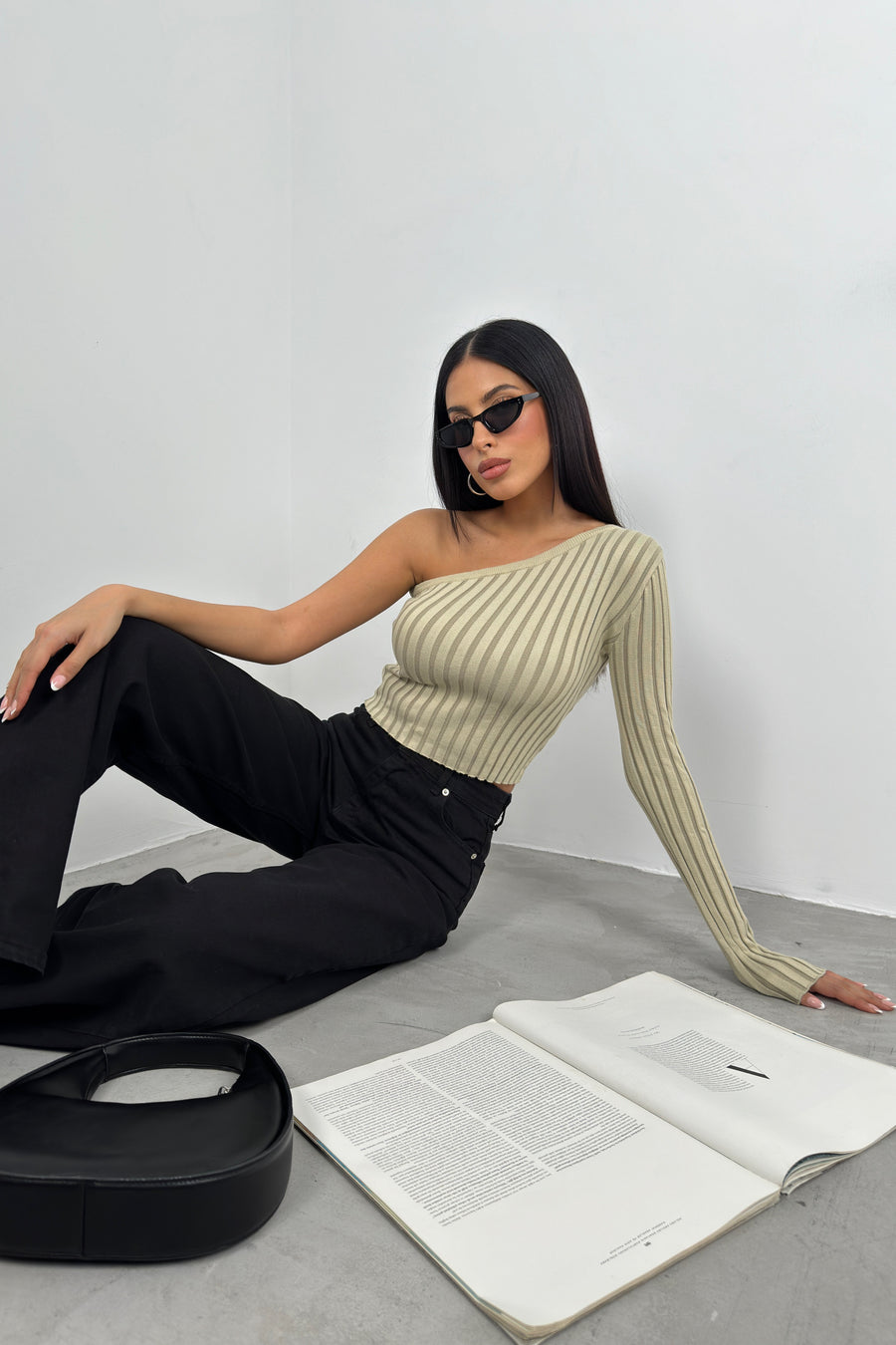 Single Sleeve Ribbed Beige Knit Blouse 