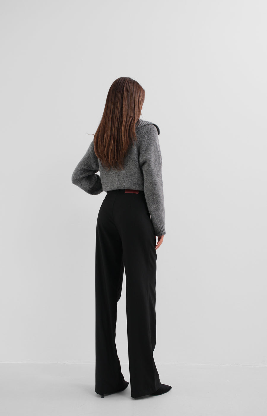 Single Pleated Black Wide Leg Trousers 