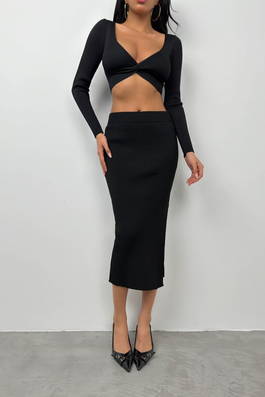 V Neck Crop Slit Black Maxi Skirt Set 