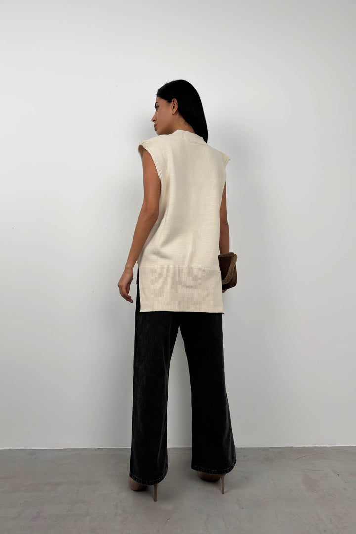 V Yaka Bej Oversize Süveter