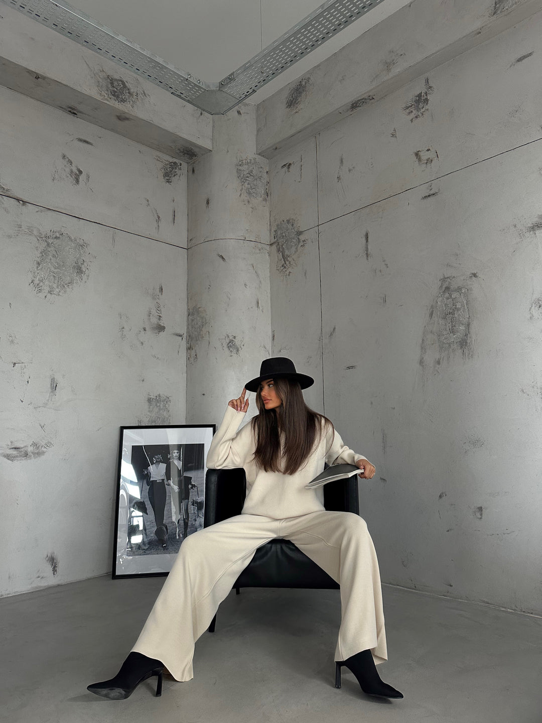 V Yaka Triko Kazak Bej Pantolon Takım