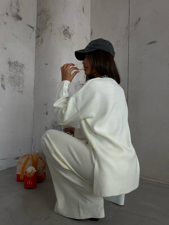 V Yaka Triko Ekru Kazak Pantolon Takım