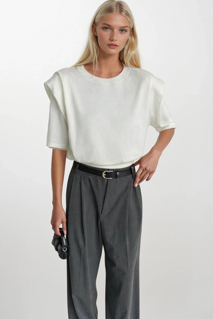 Vatka Detay Yarım Kol Beyaz Triko Bluz