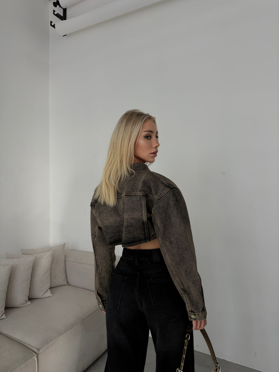 Vatkalı Crop Siyah Kot Ceket