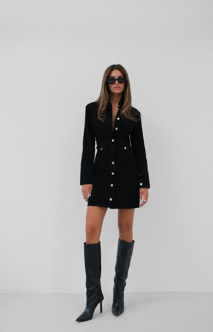 Vatkalı Siyah Kot Elbise