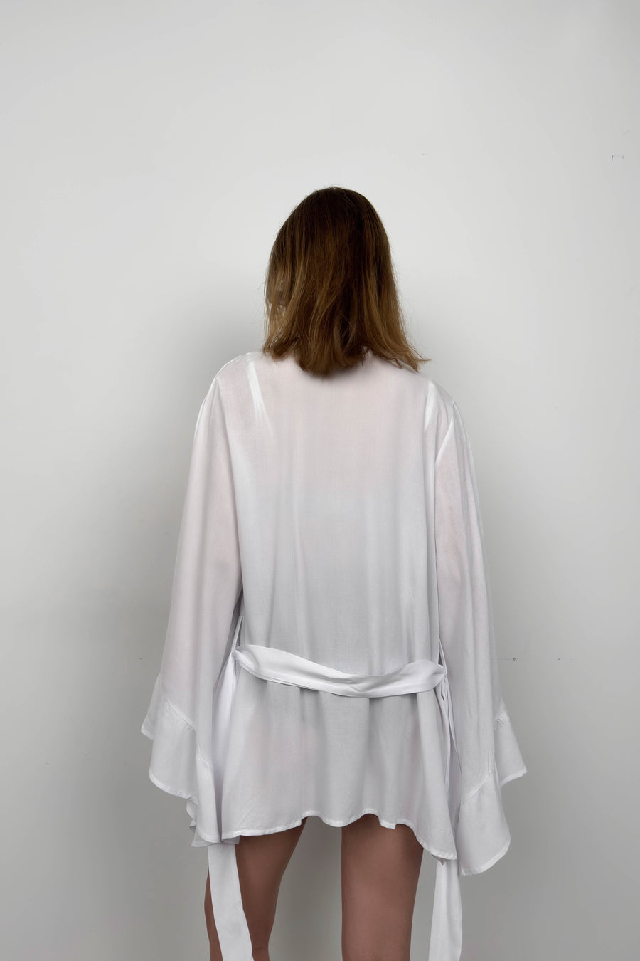 Flounce Sleeve Laced White Kimono 