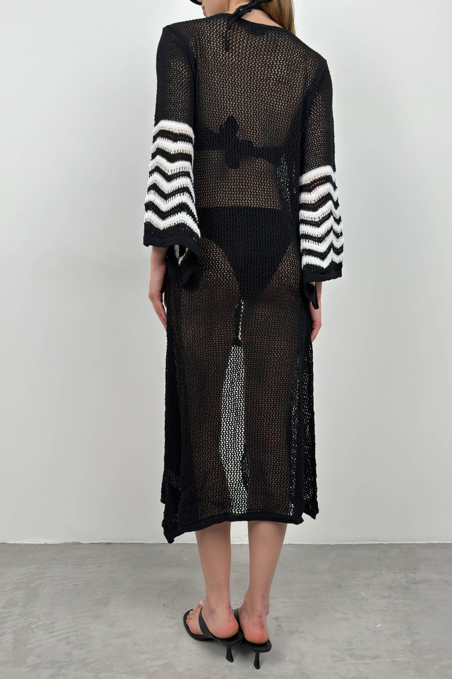 Flounce Sleeve Laced Black Knit Pareo