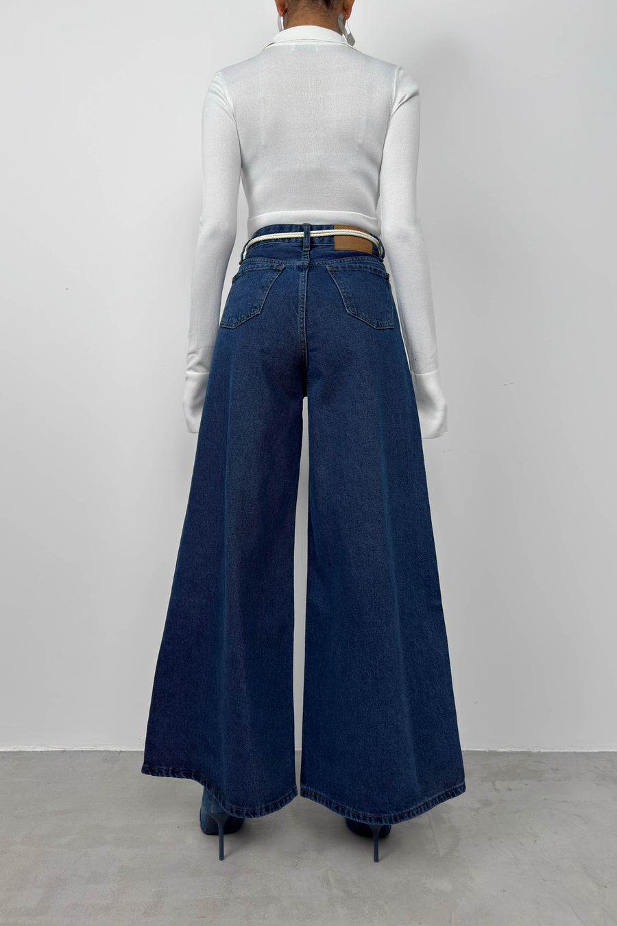 Wide Leg Blue Jeans