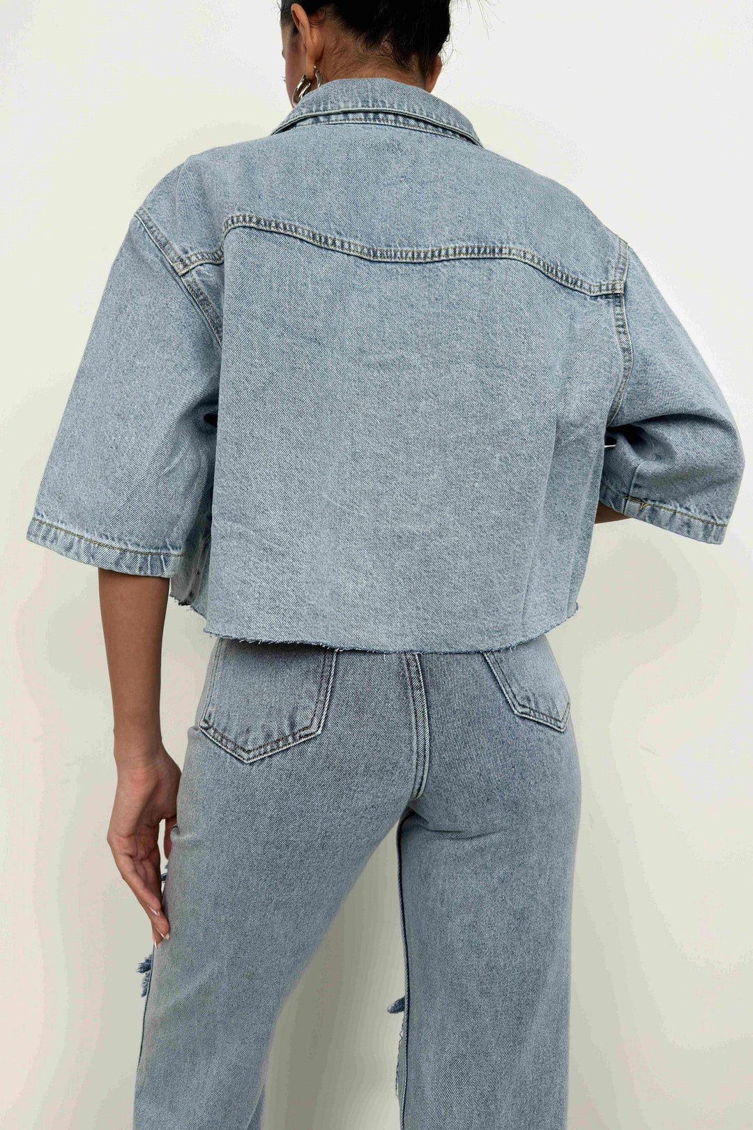 Yarım Kol Crop Açık Mavi Kot Gömlek