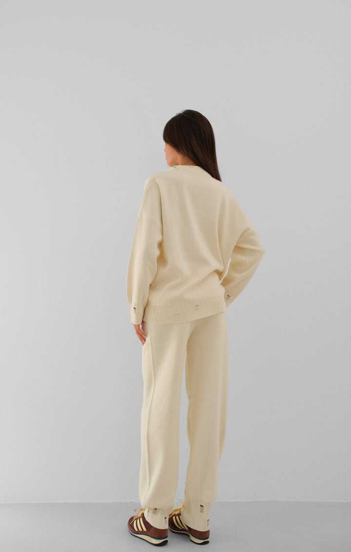 Yırtık Detaylı Ekru Jogger Triko Eşofman