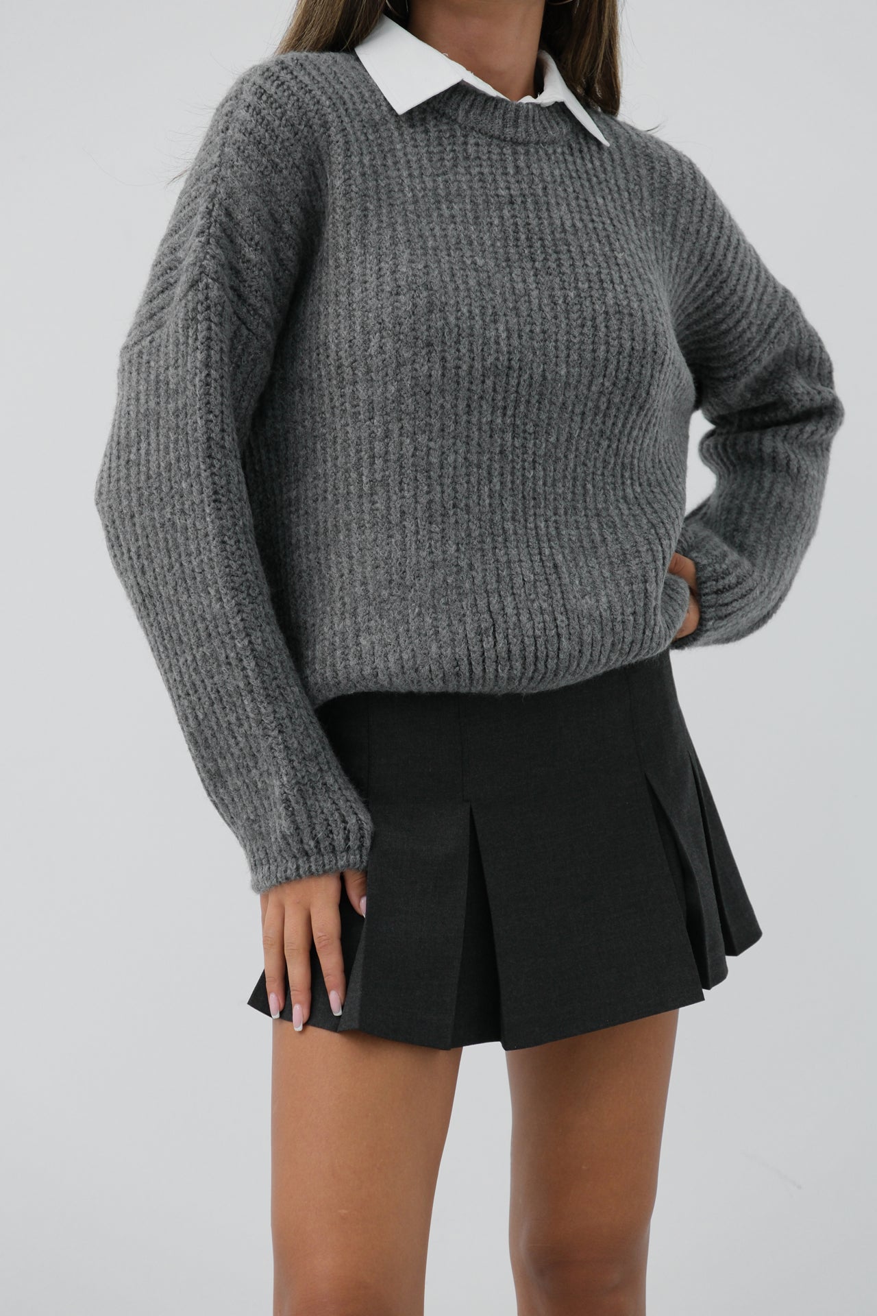 Round Neck Gray Oversize Knitted Sweater 